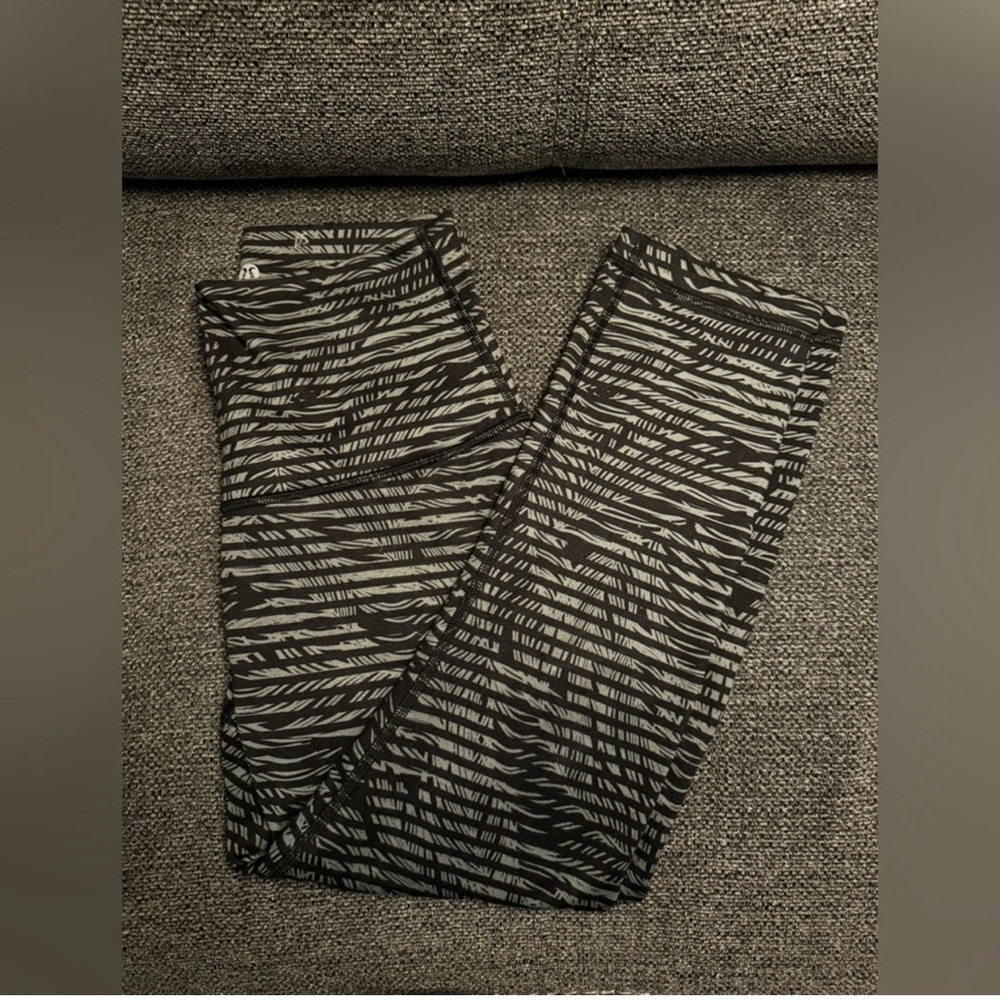 LULU LEMON